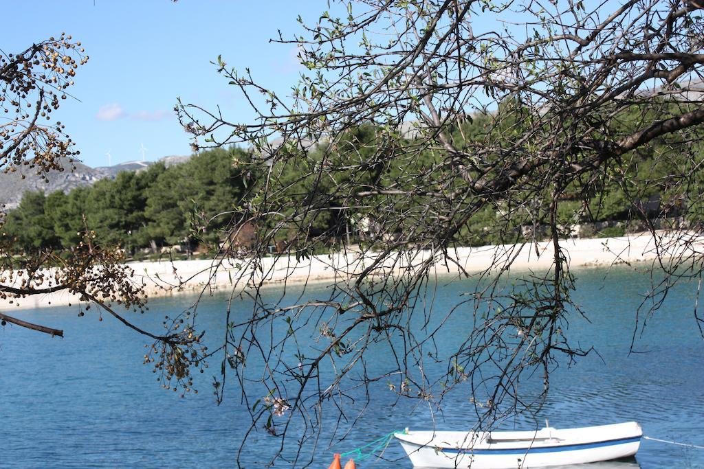 Andrea Apartments Trogir Oda fotoğraf
