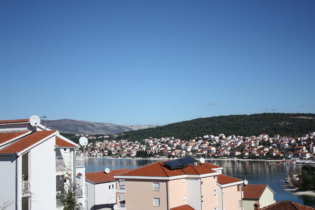Andrea Apartments Trogir Oda fotoğraf