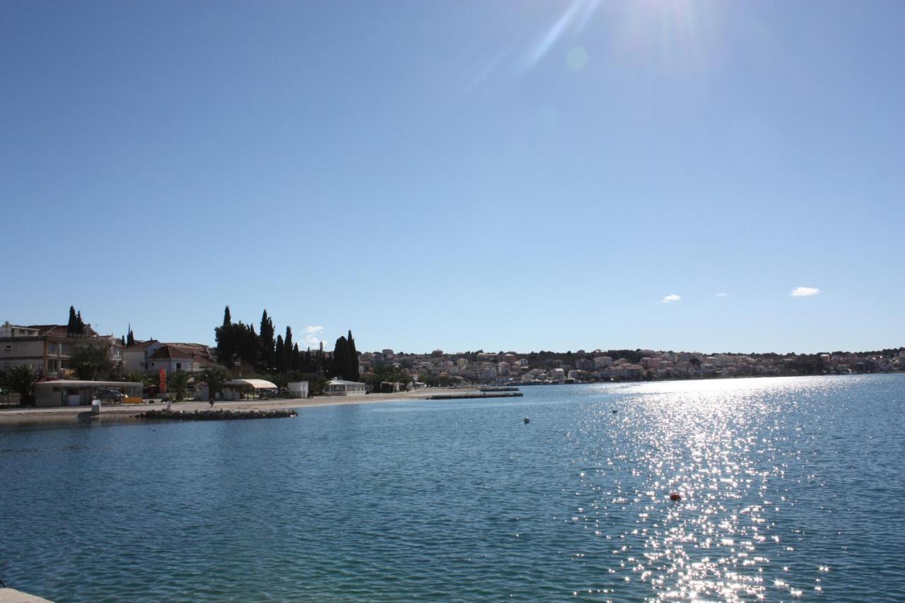 Andrea Apartments Trogir Oda fotoğraf